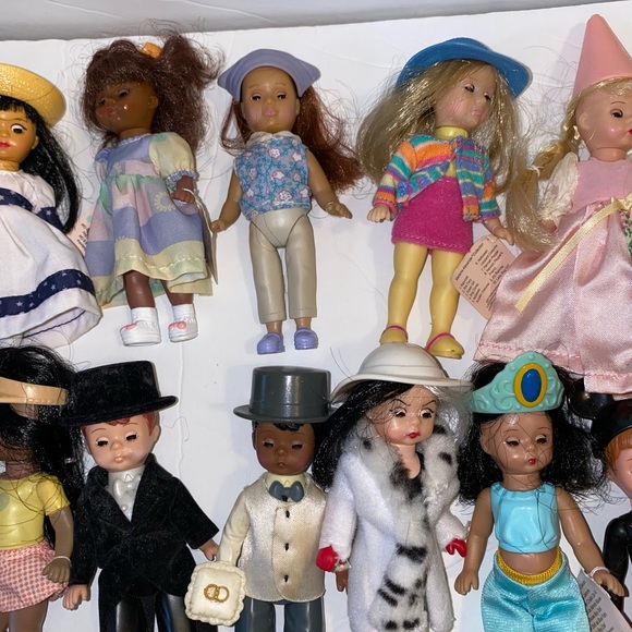 Madame Alexander McDonald’s toys Lot of 28 - Picture 5 of 11